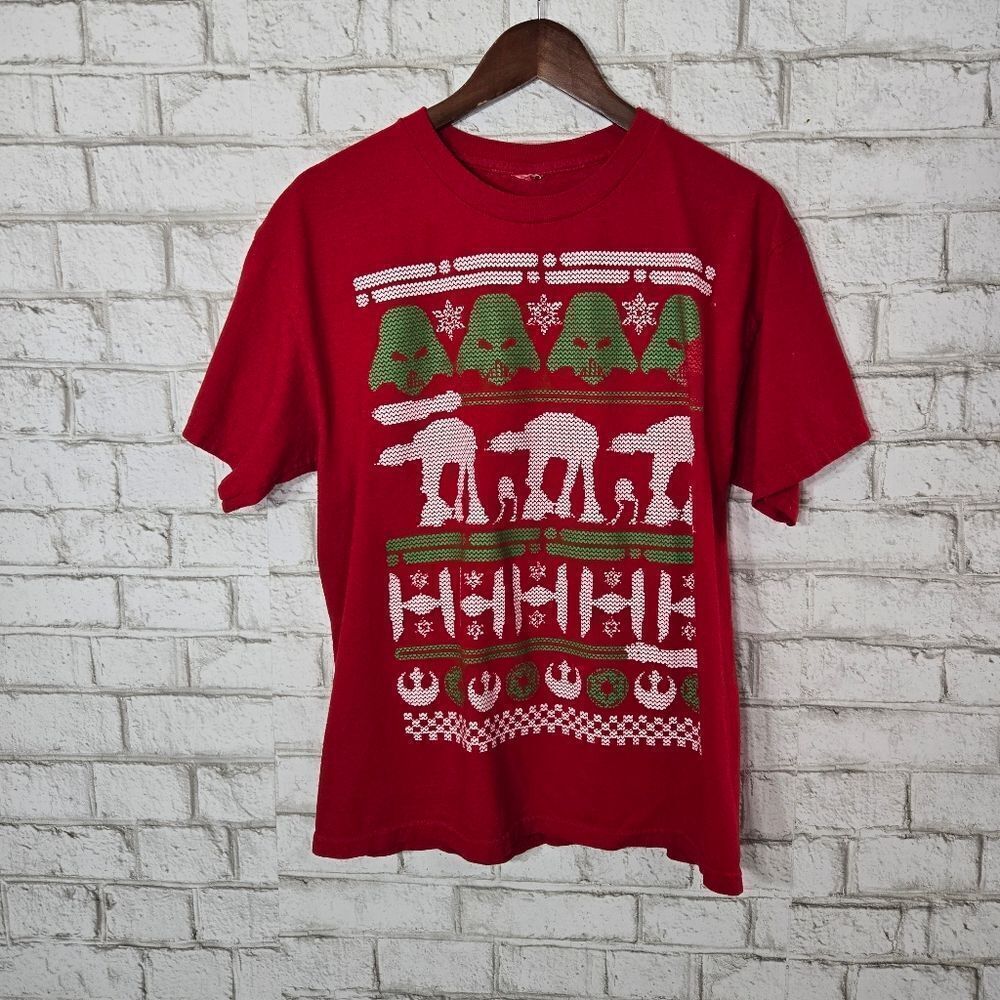 Star Wars holiday graphic tee